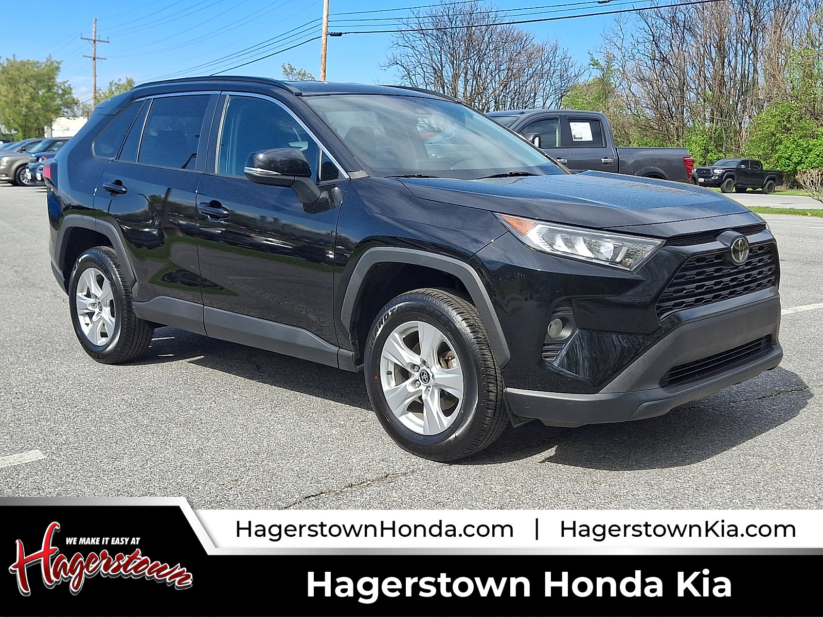Used 2021 Toyota RAV4 XLE w/ Carpet Mat Package (TMS) AWD/4WD image 1