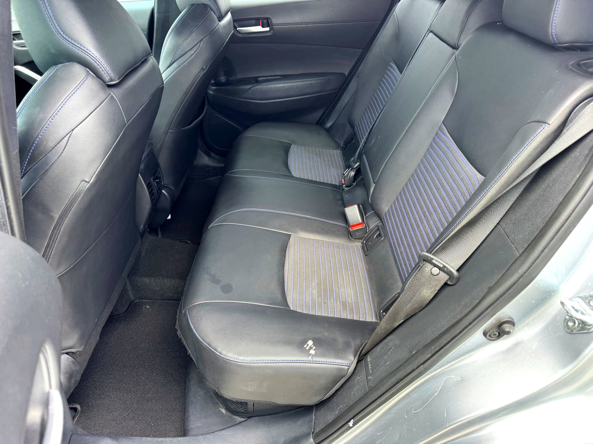 Used 2023 Toyota Corolla Cross S w/ Convenience Package AWD/4WD image 19