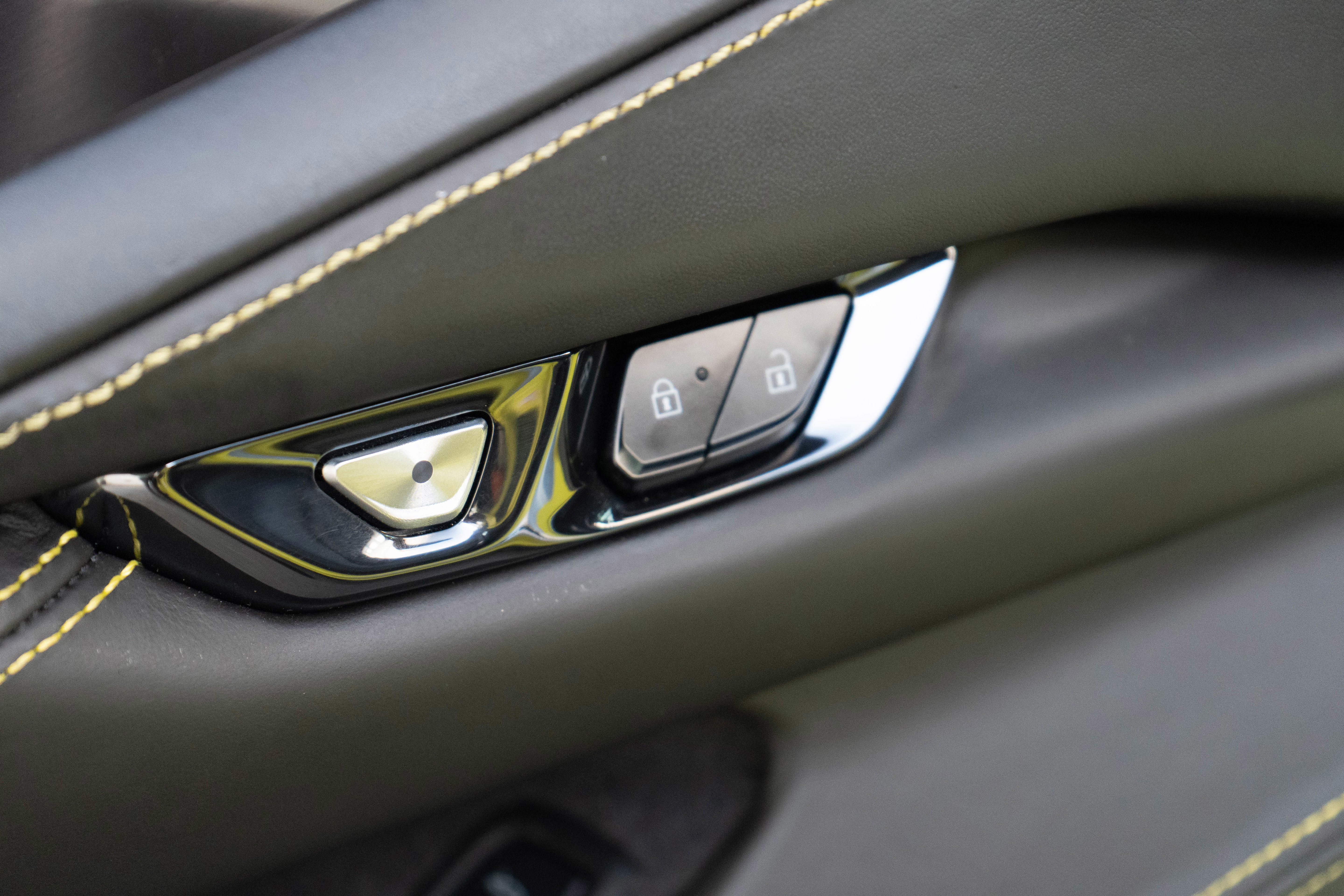 Used 2023 Chevrolet Corvette Z06 w/ Stealth Interior Trim Package image 18