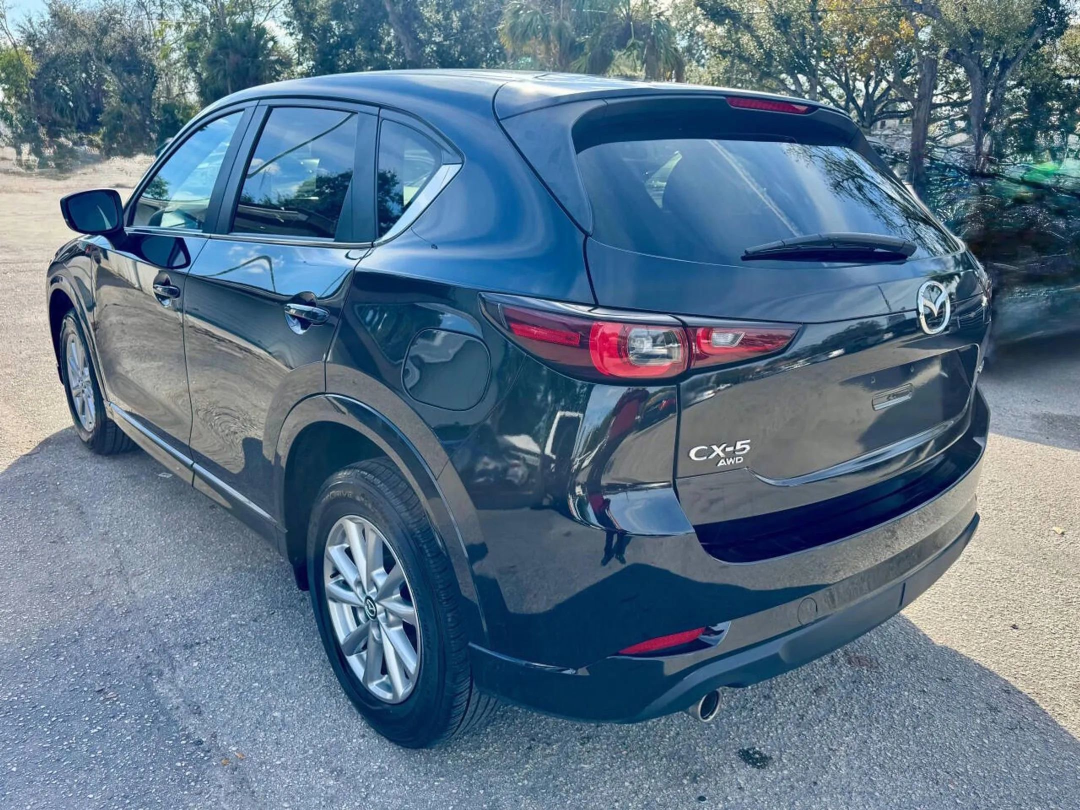 Used 2024 MAZDA CX-5 AWD 2.5 S w/ Select Package image 12