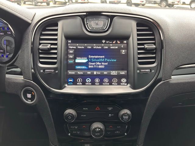 Used 2019 Chrysler 300 S image 14