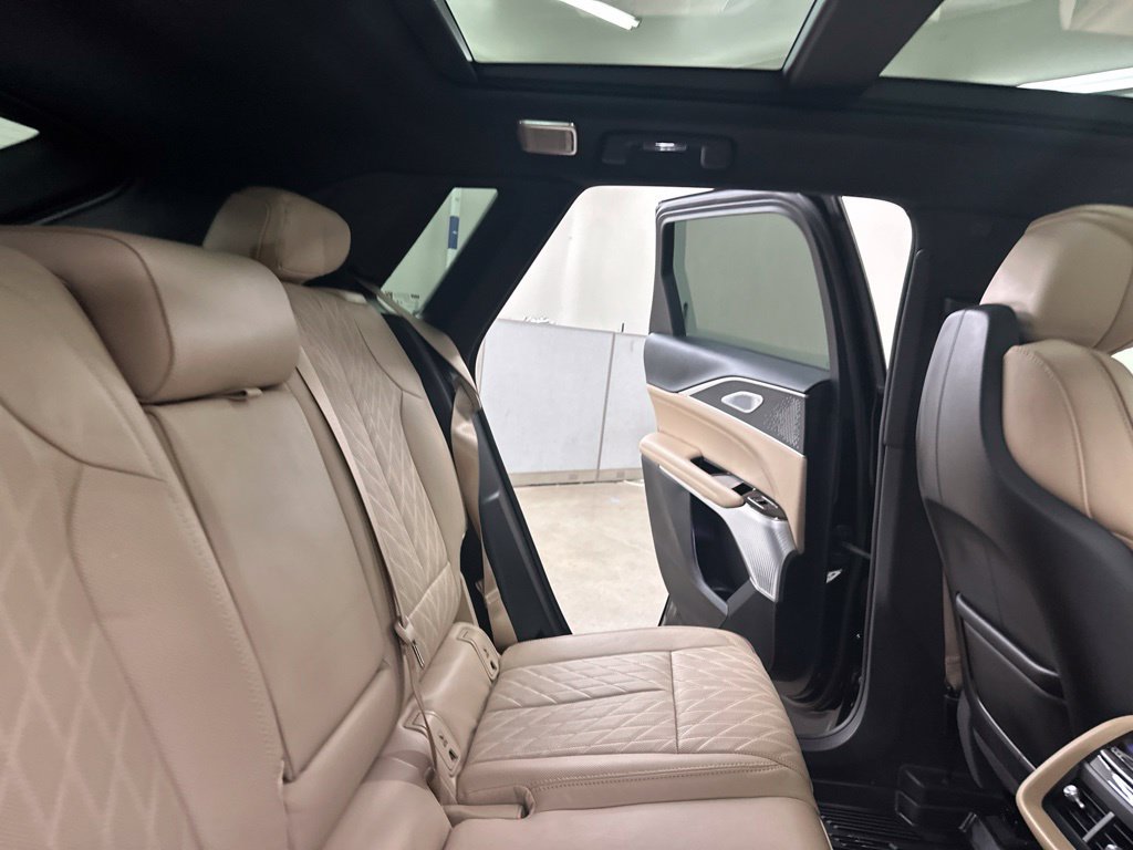 Certified 2026 Cadillac Lyriq Signature Luxury w/ Nappa Leather Package AWD/4WD image 25