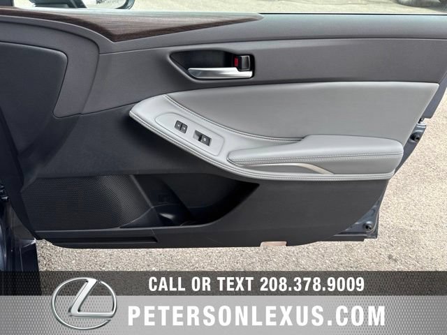 Used 2022 Toyota Avalon XLE w/ Moonroof Package FWD image 12
