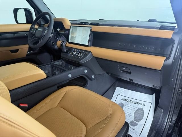 Used 2024 Land Rover Defender 90 V8 AWD/4WD image 27