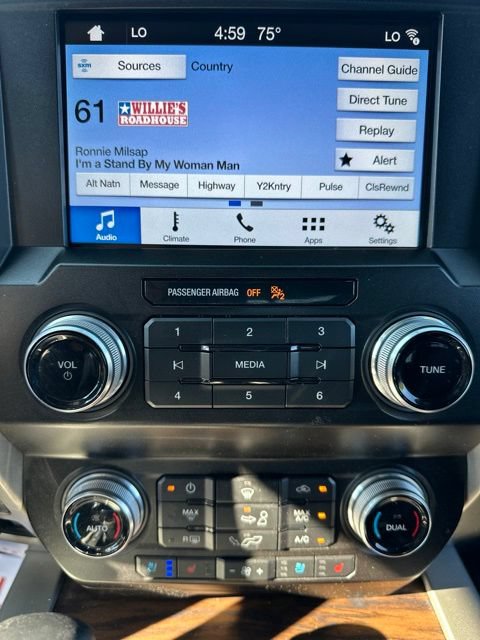 Used 2019 Ford F150 Lariat w/ Equipment Group 502A Luxury AWD/4WD image 21