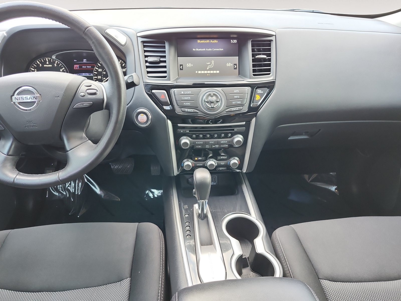 Used 2020 Nissan Pathfinder SV FWD image 11