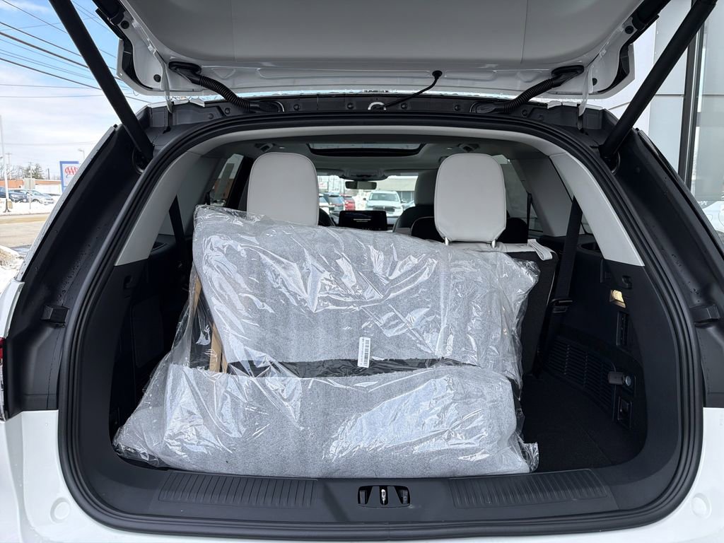 New 2026 Lincoln Aviator Premiere image 12