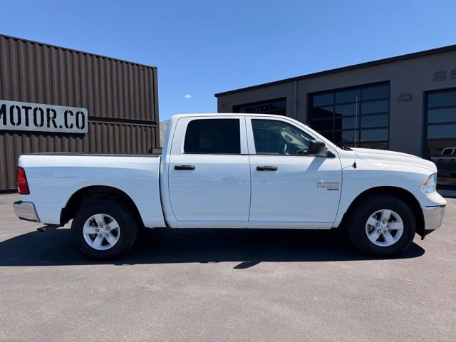 Used 2023 RAM 1500 Classic SLT w/ Electronics Group AWD/4WD image 5