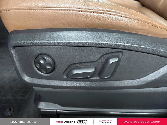 Certified 2024 Audi Q5 2.0T Premium w/ Convenience Package AWD/4WD image 19