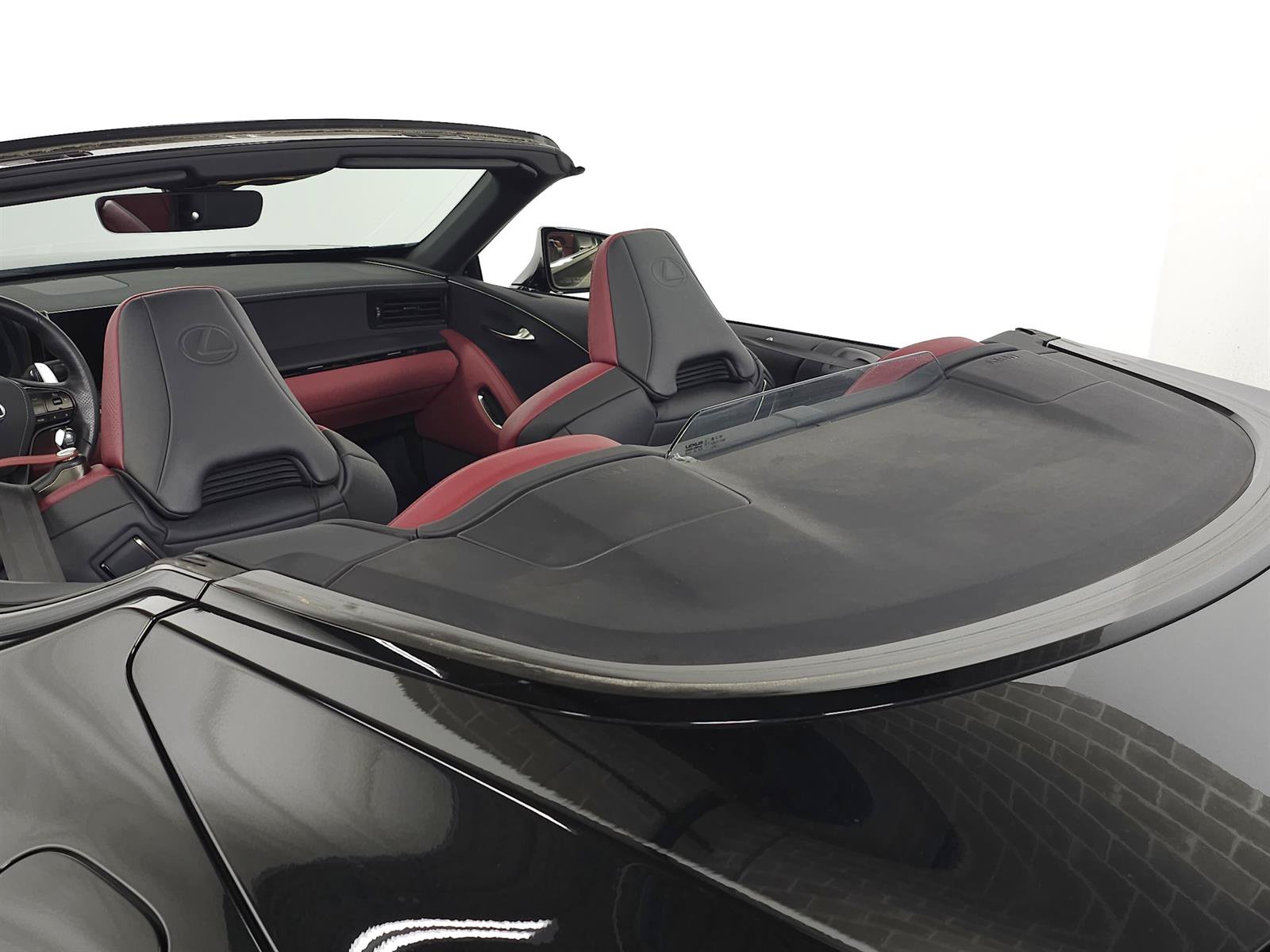 Used 2025 Lexus LC 500 Convertible w/ Bespoke Build Package RWD image 9
