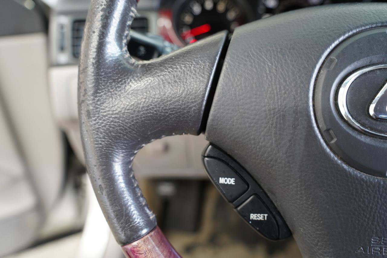 Used 2003 Lexus ES 330 image 14