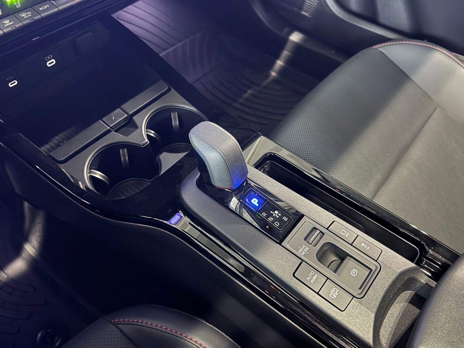 New 2026 Toyota Prius Plug-In Hybrid image 29