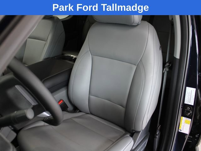 Used 2025 Ford F150 Lightning Flash image 12