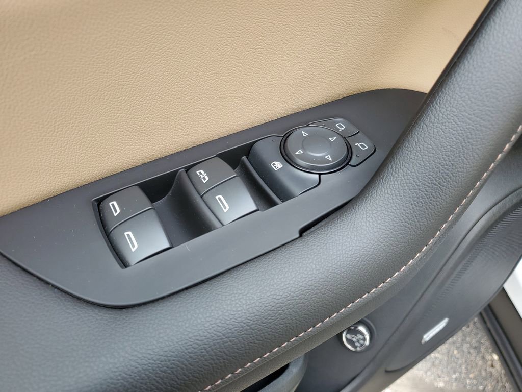 Used 2025 Chevrolet Blazer Premier w/ Driver Confidence II Package image 25