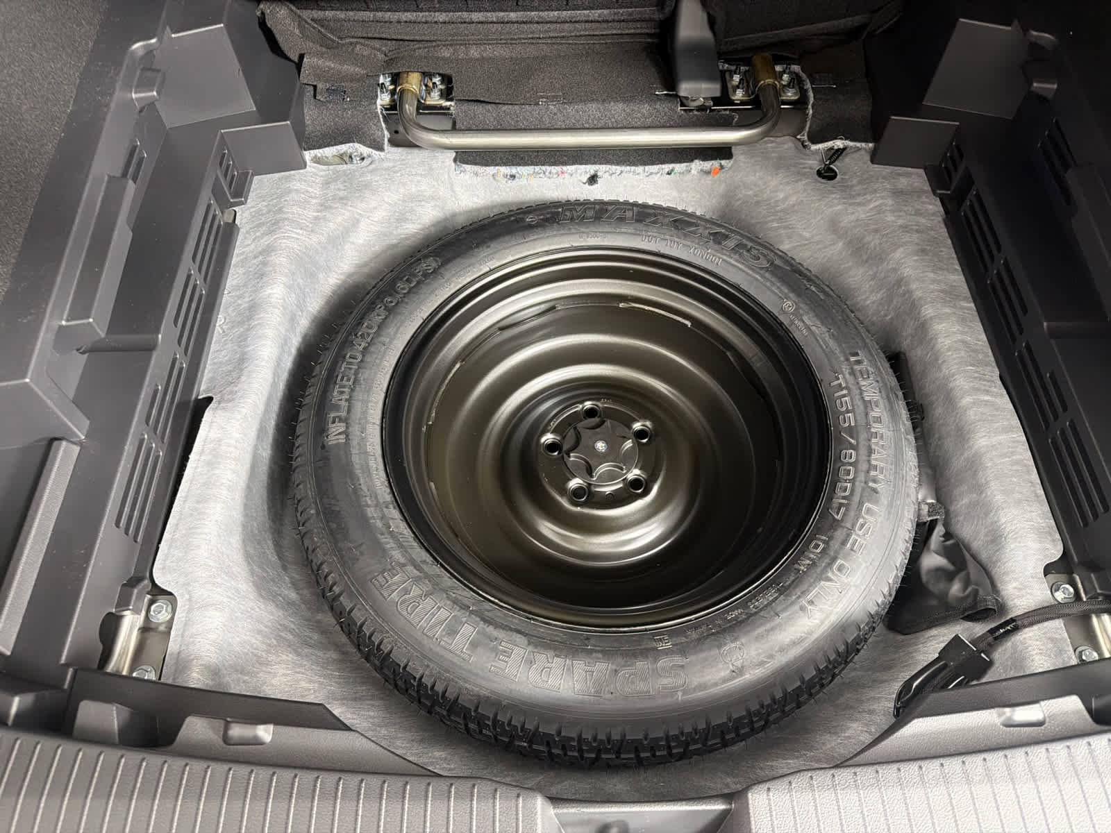 New 2026 Nissan Rogue SV image 6