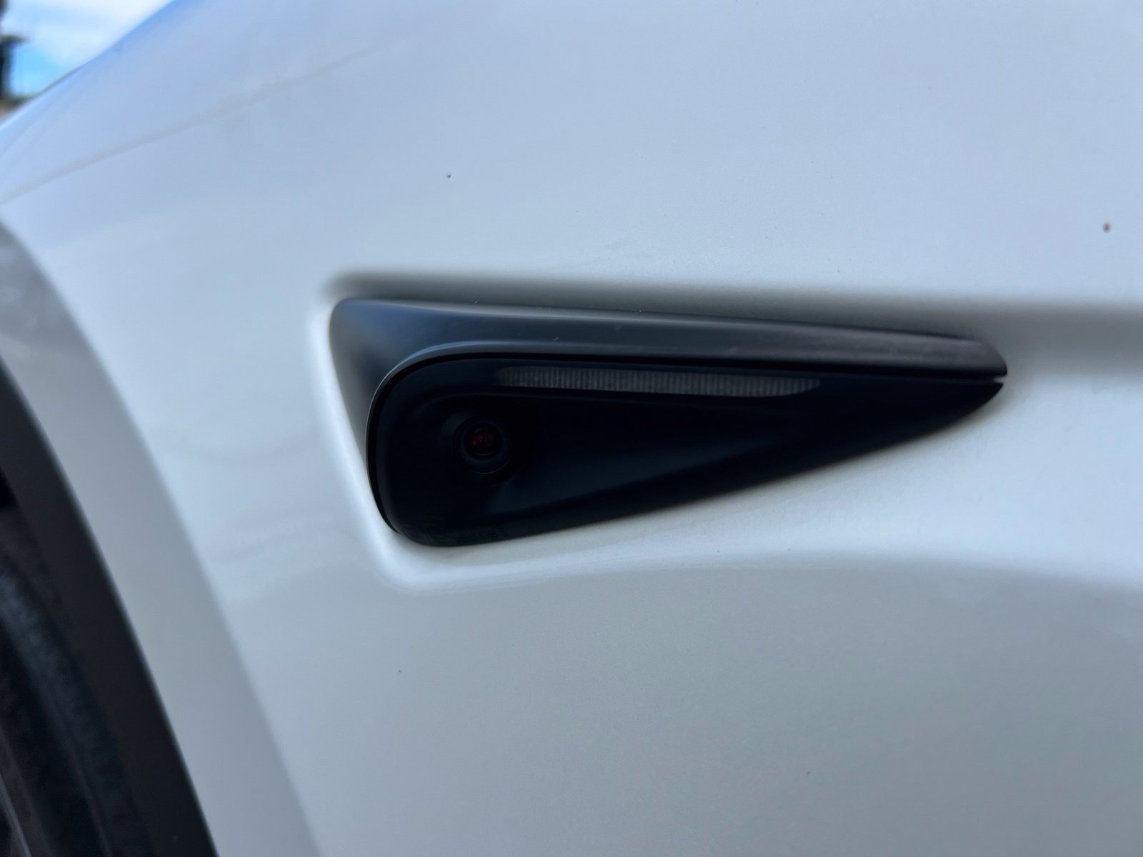 Used 2025 Tesla Model Y Long Range RWD image 28