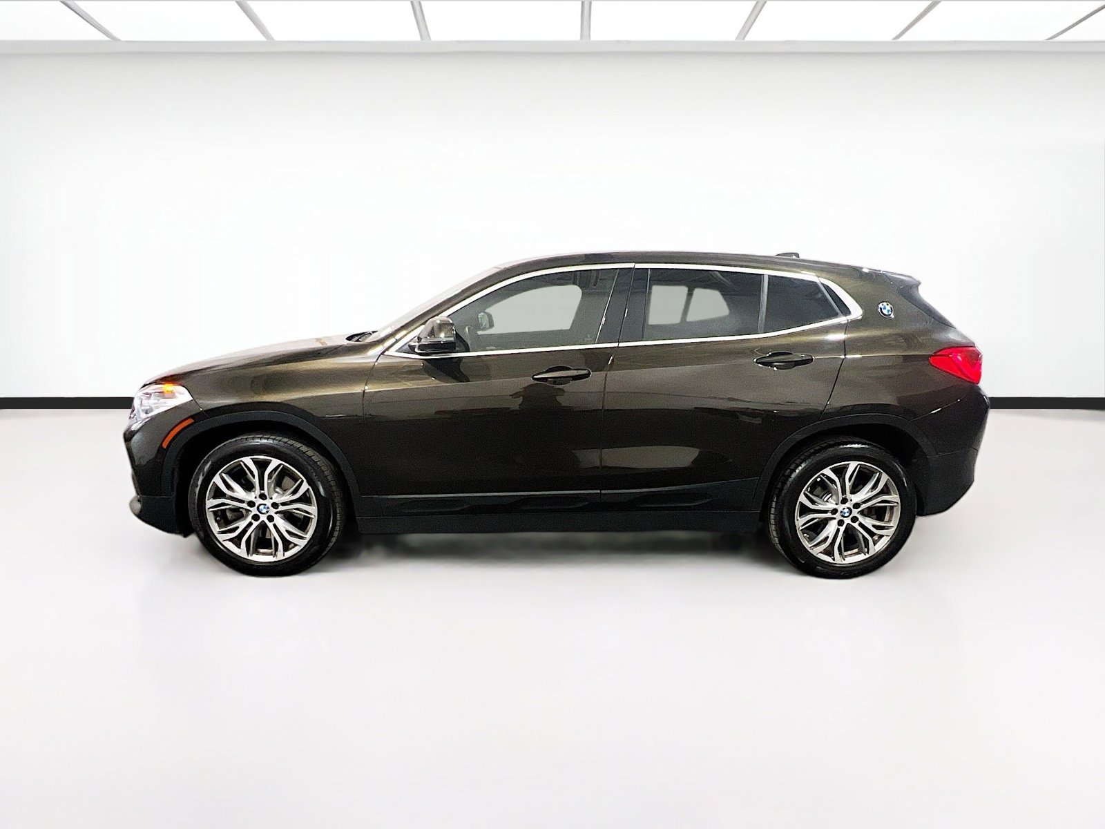 Used 2020 BMW X2 sDrive28i w/ Convenience Package image 24