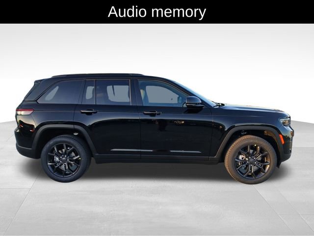 New 2025 Jeep Grand Cherokee Limited image 7