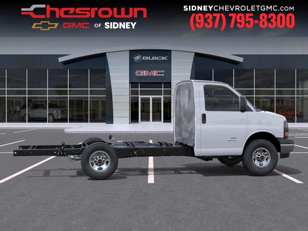New 2025 GMC Savana 3500 w/ Power Convenience Package RWD image 5