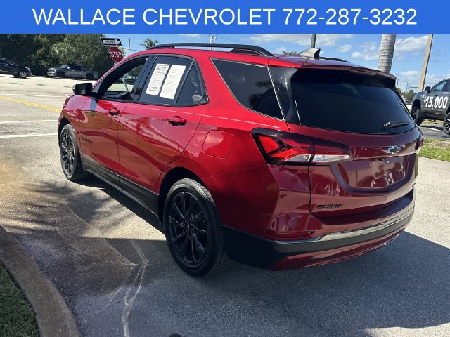 Used 2023 Chevrolet Equinox RS w/ RS Leather Package FWD image 12