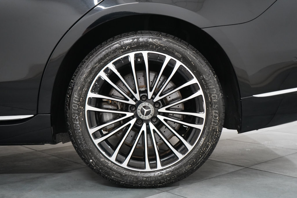 Used 2023 Mercedes-Benz S 580 4MATIC Sedan image 31