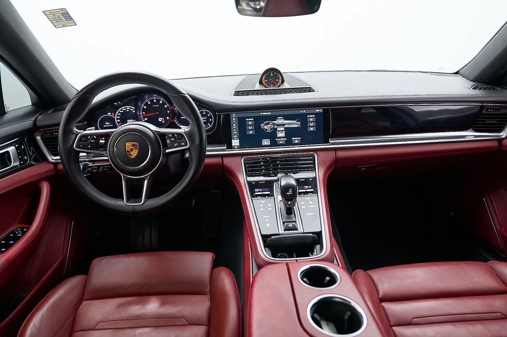 Used 2018 Porsche Panamera 4S AWD/4WD image 30