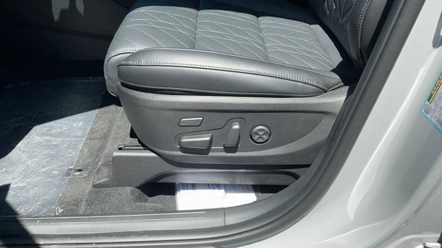 Certified 2025 Kia Telluride SX Prestige X-Line AWD/4WD image 36