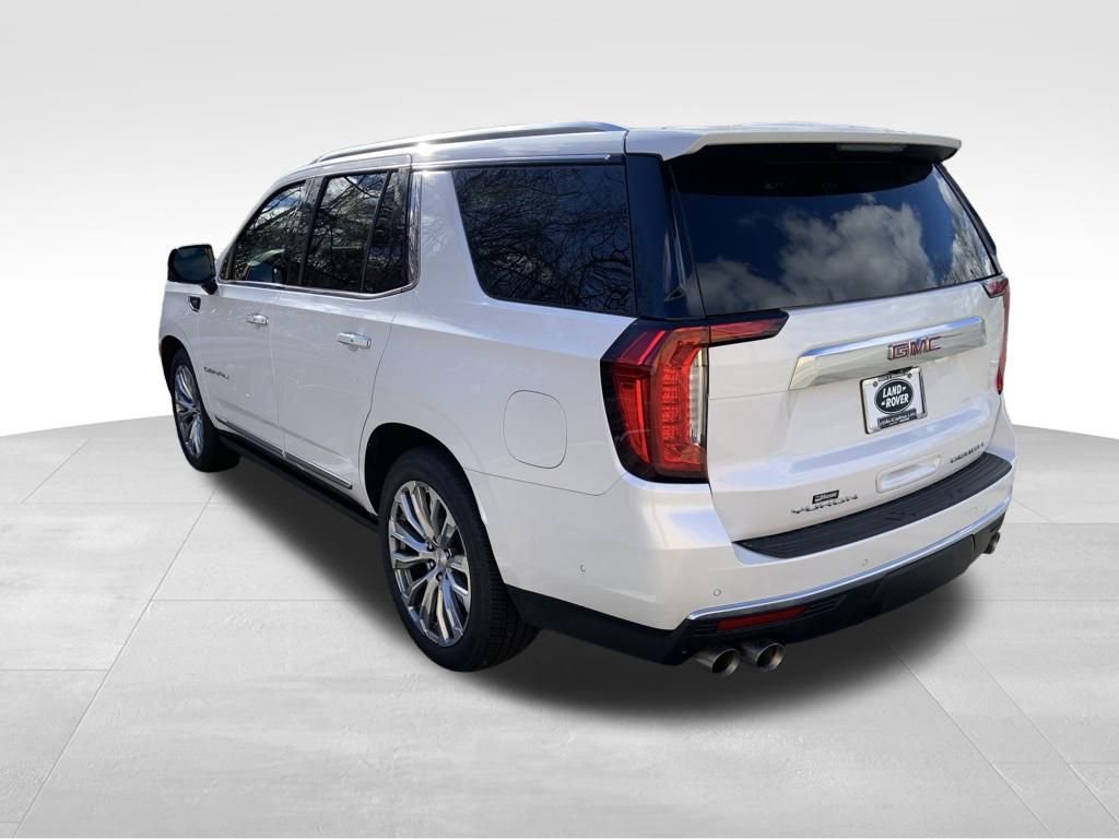 Used 2024 GMC Yukon Denali w/ Advanced Technology Package image 6