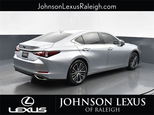 Certified 2022 Lexus ES 350 w/ Premium Package image 9