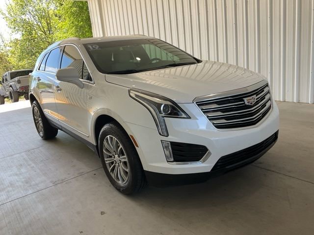 Used 2019 Cadillac XT5 FWD image 24