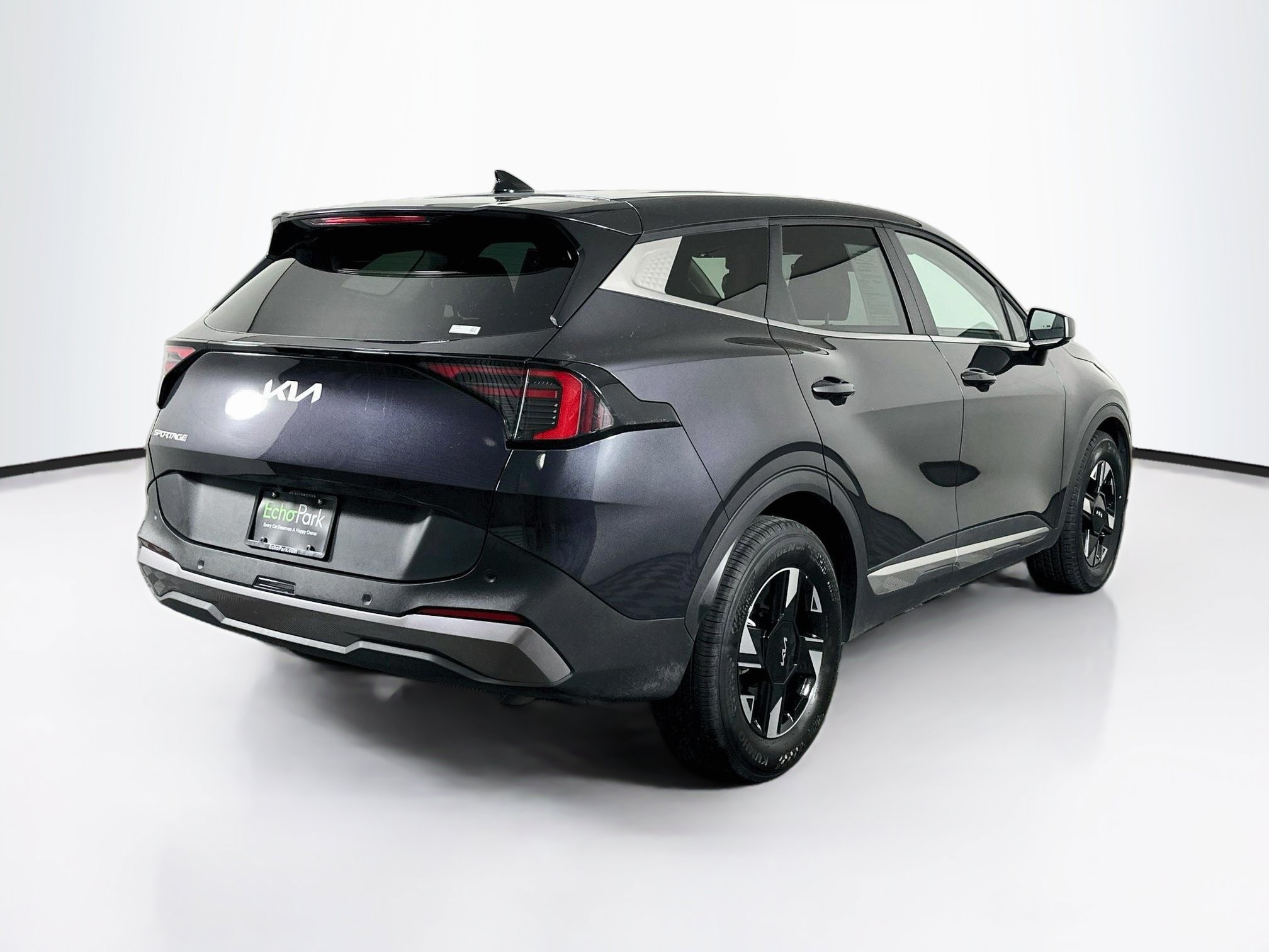 Used 2026 Kia Sportage LX FWD image 9