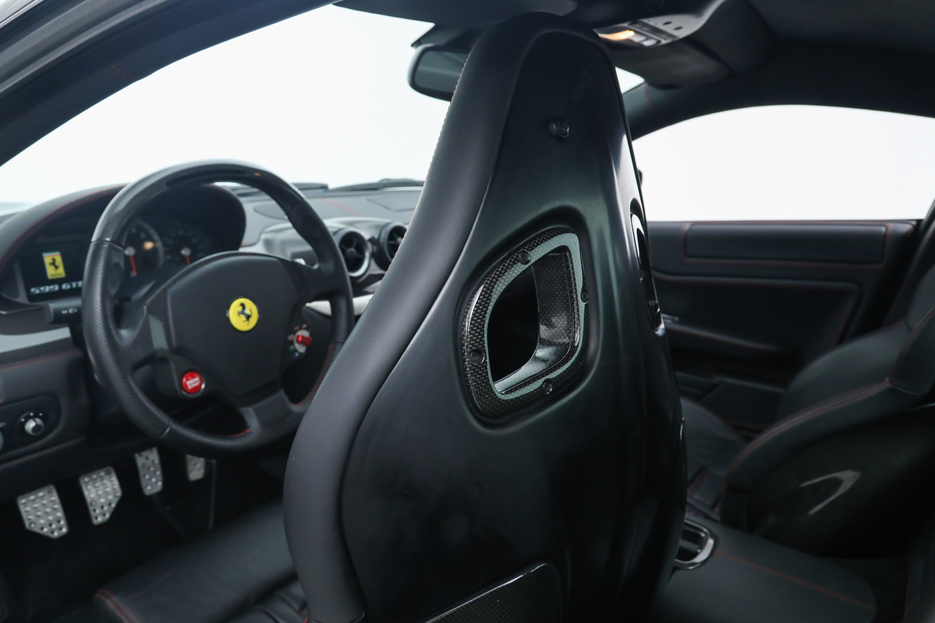 Used 2009 Ferrari 599 GTB Fiorano RWD image 27