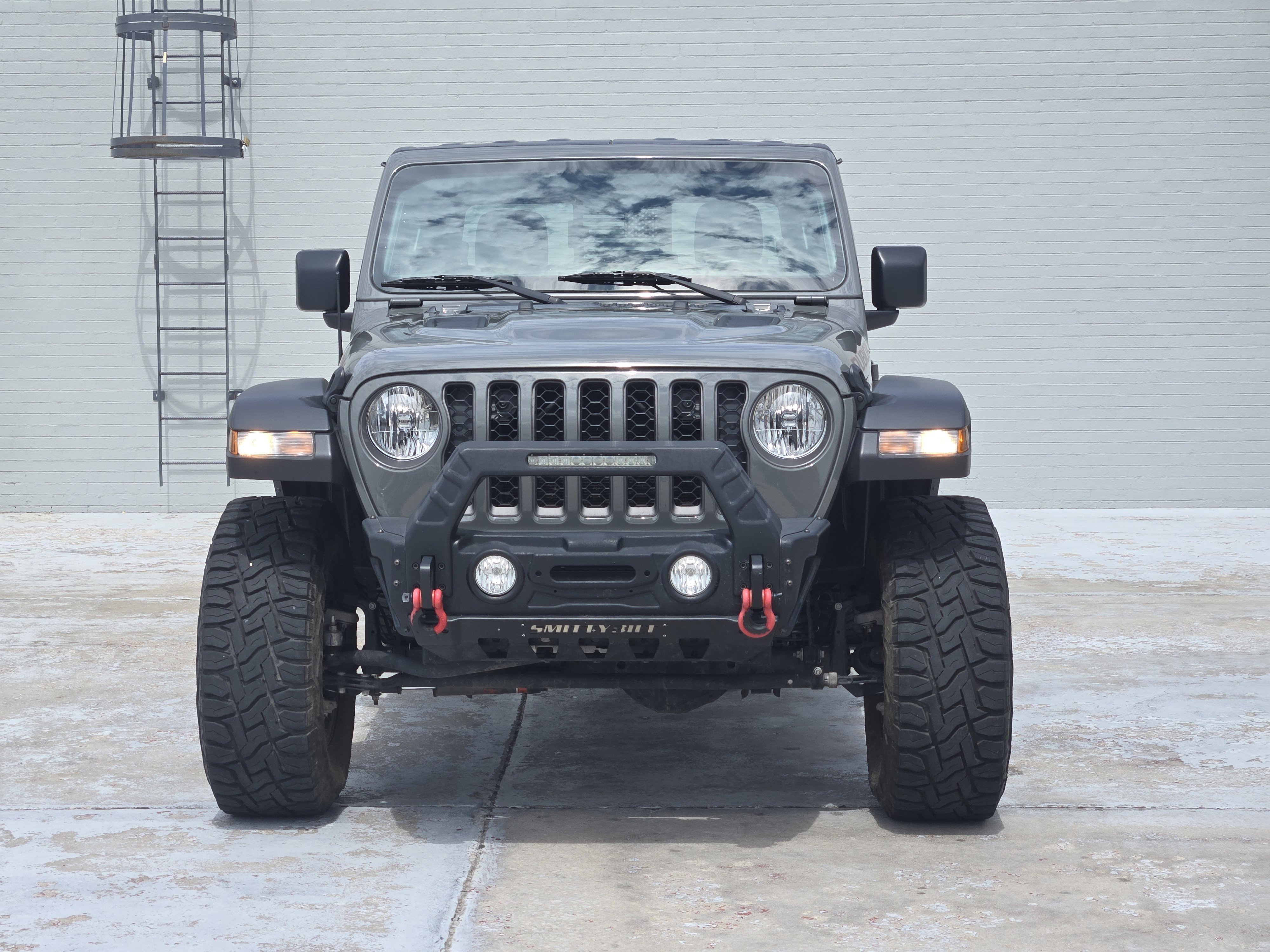 Used 2021 Jeep Gladiator Rubicon image 3