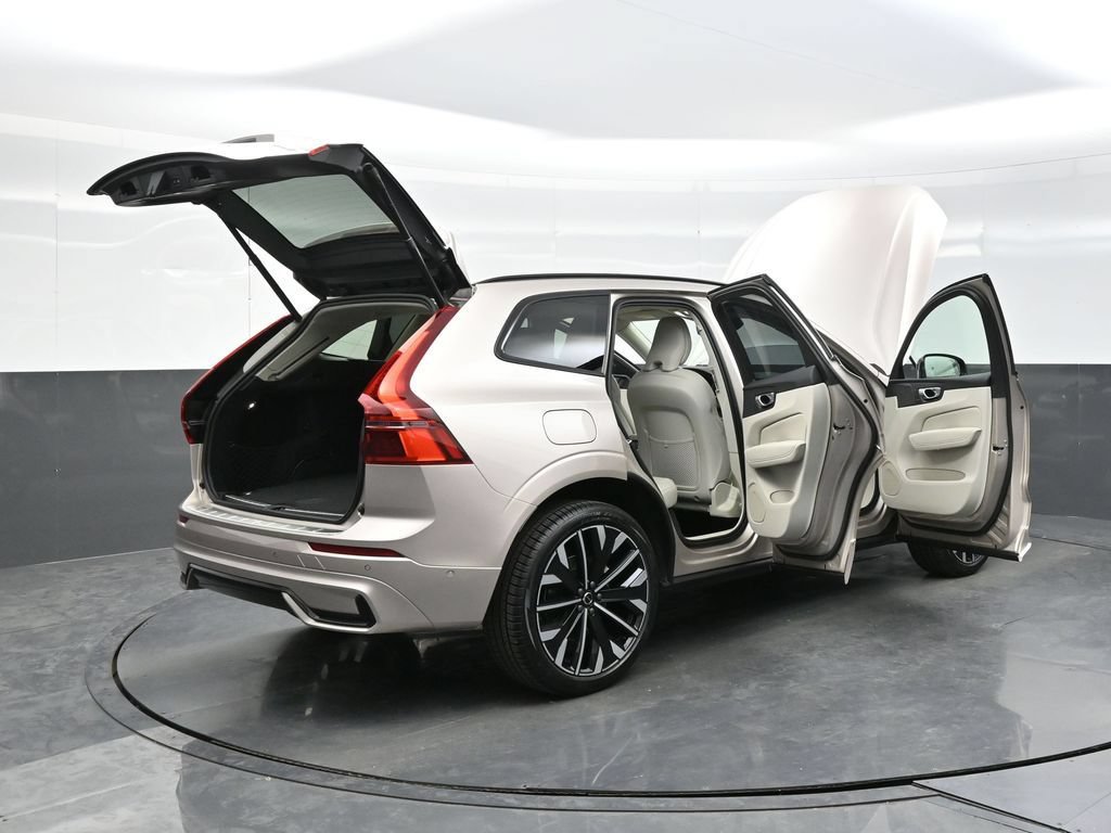 New 2026 Volvo XC60 B5 Ultra w/ Protection Package Premier AWD/4WD image 43