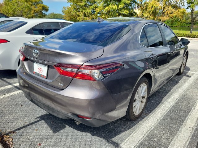 Used 2024 Toyota Camry LE FWD image 4