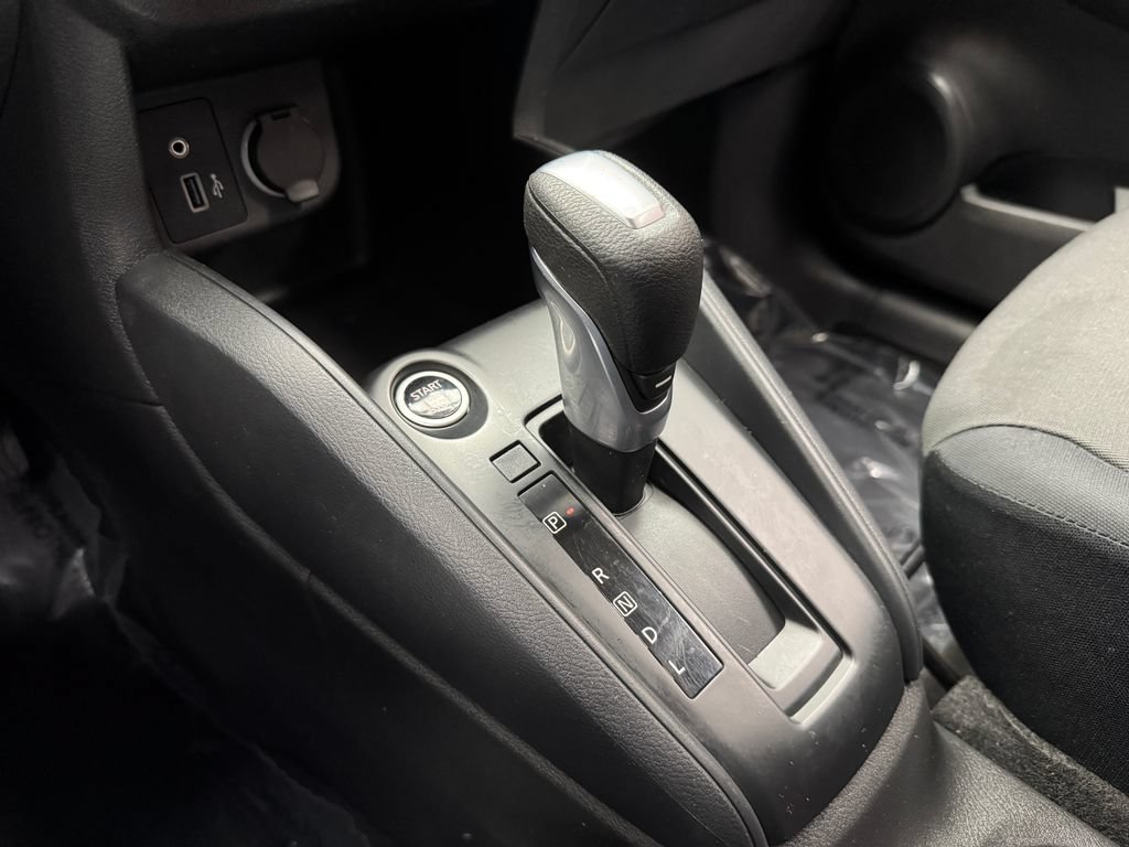 Used 2025 Nissan Kicks Play S FWD image 19