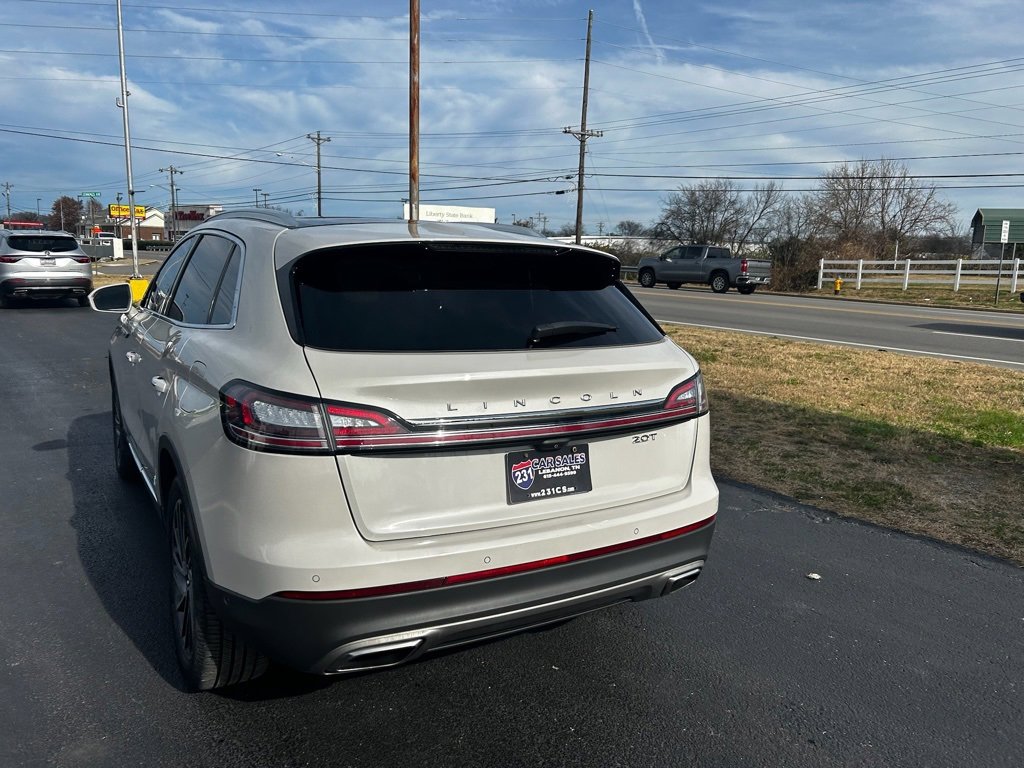 Used 2020 Lincoln Nautilus Reserve w/ Equipment Group 201A image 5