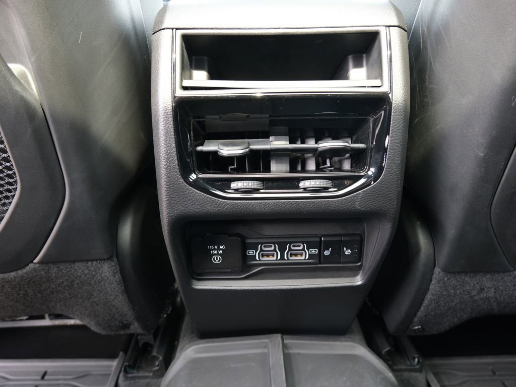 Used 2022 Jeep Grand Cherokee Trailhawk w/ ADV Protech Group II image 32