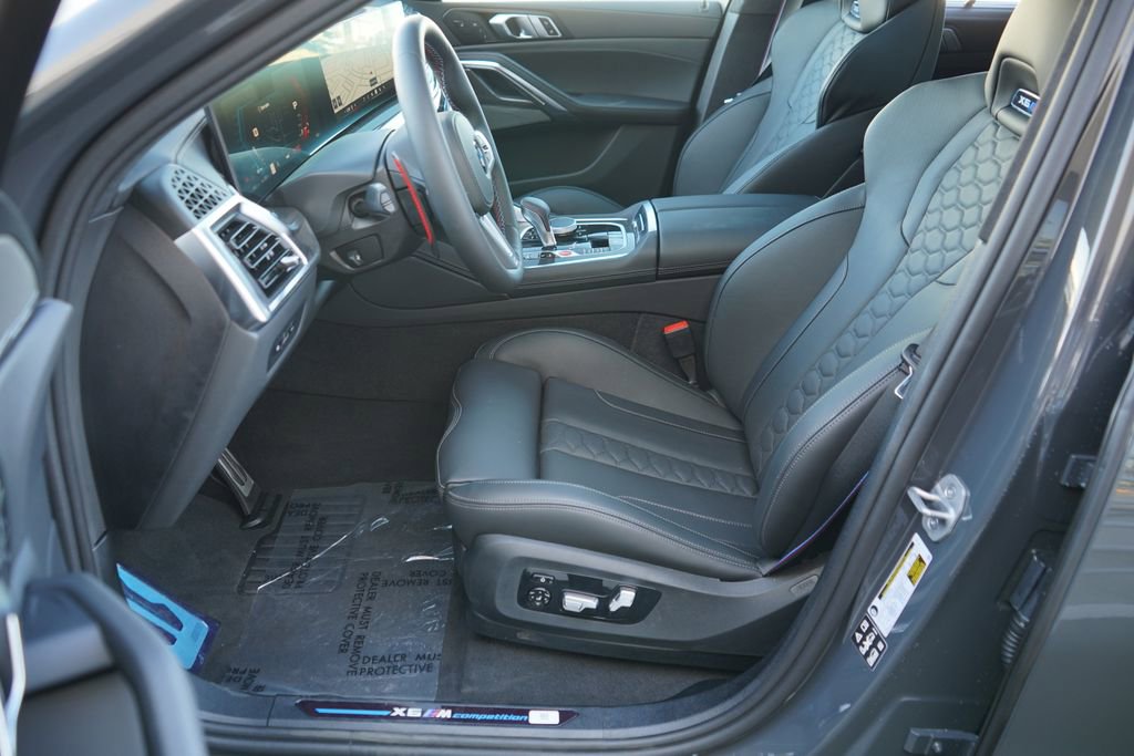 New 2026 BMW X6 M Competition w/ Executive Package image 9