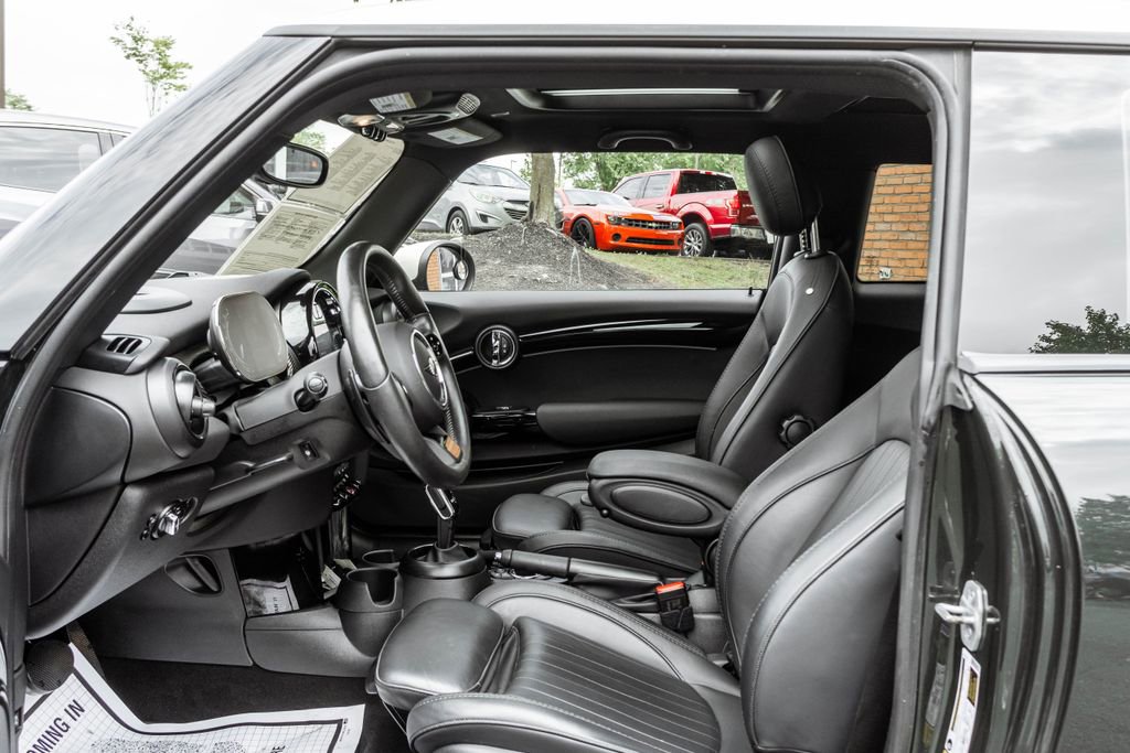 Used 2023 MINI Cooper S w/ MINI Resolute Edition FWD image 24