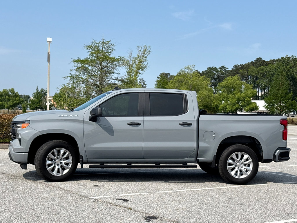 Used 2024 Chevrolet Silverado 1500 Custom RWD image 25