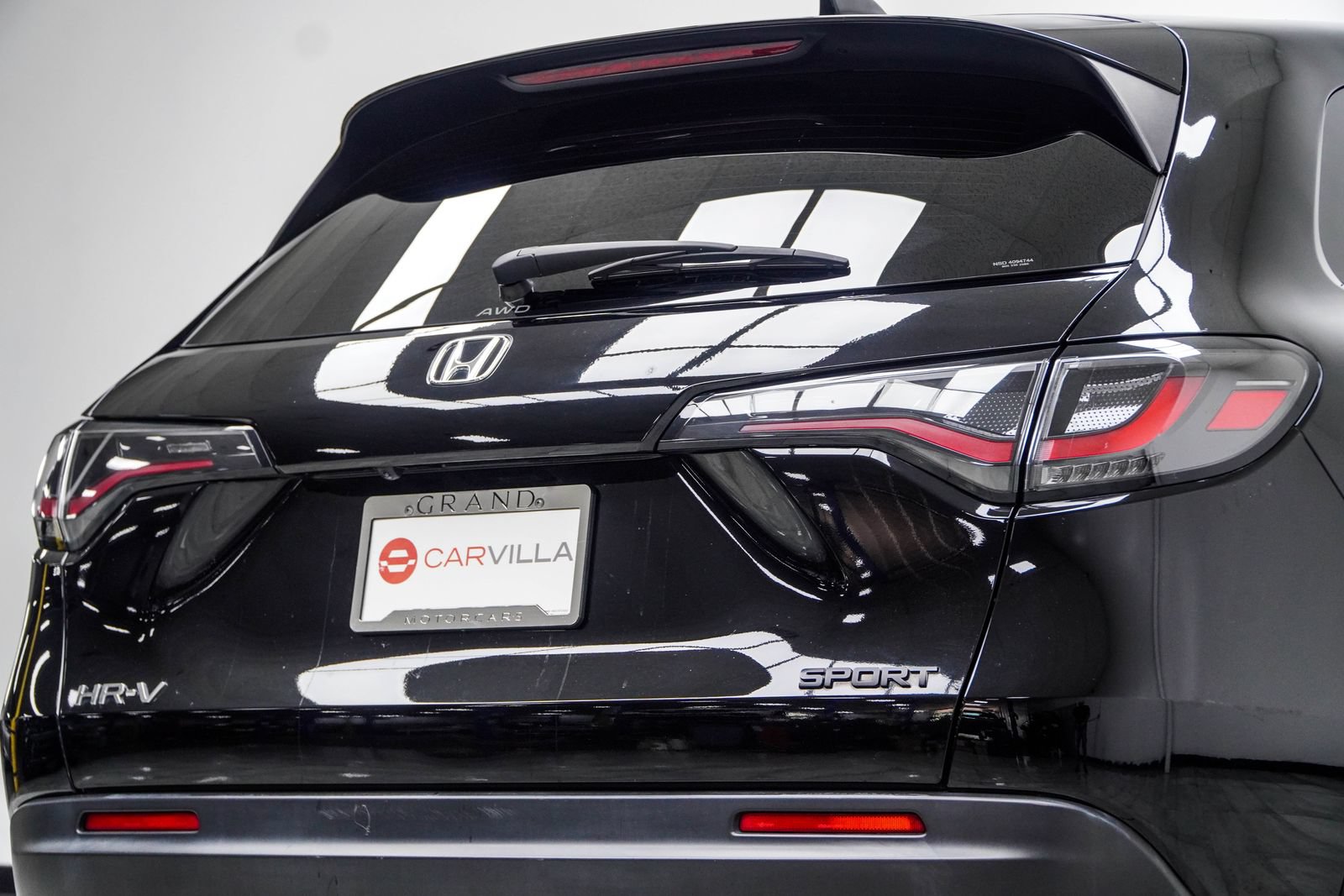 Used 2023 Honda HR-V Sport image 14