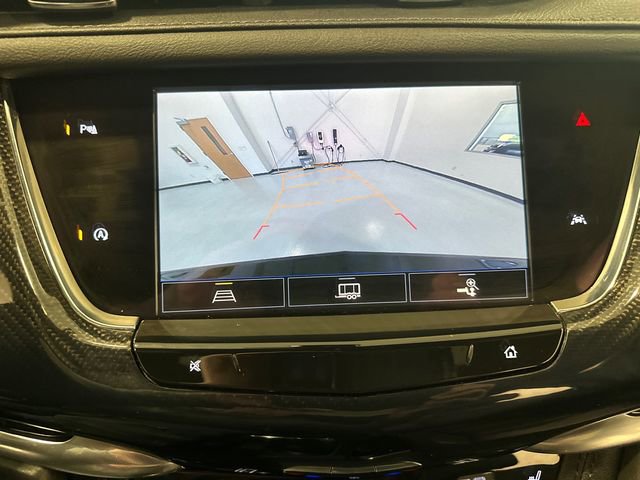 Used 2024 Cadillac XT6 Sport AWD/4WD image 11