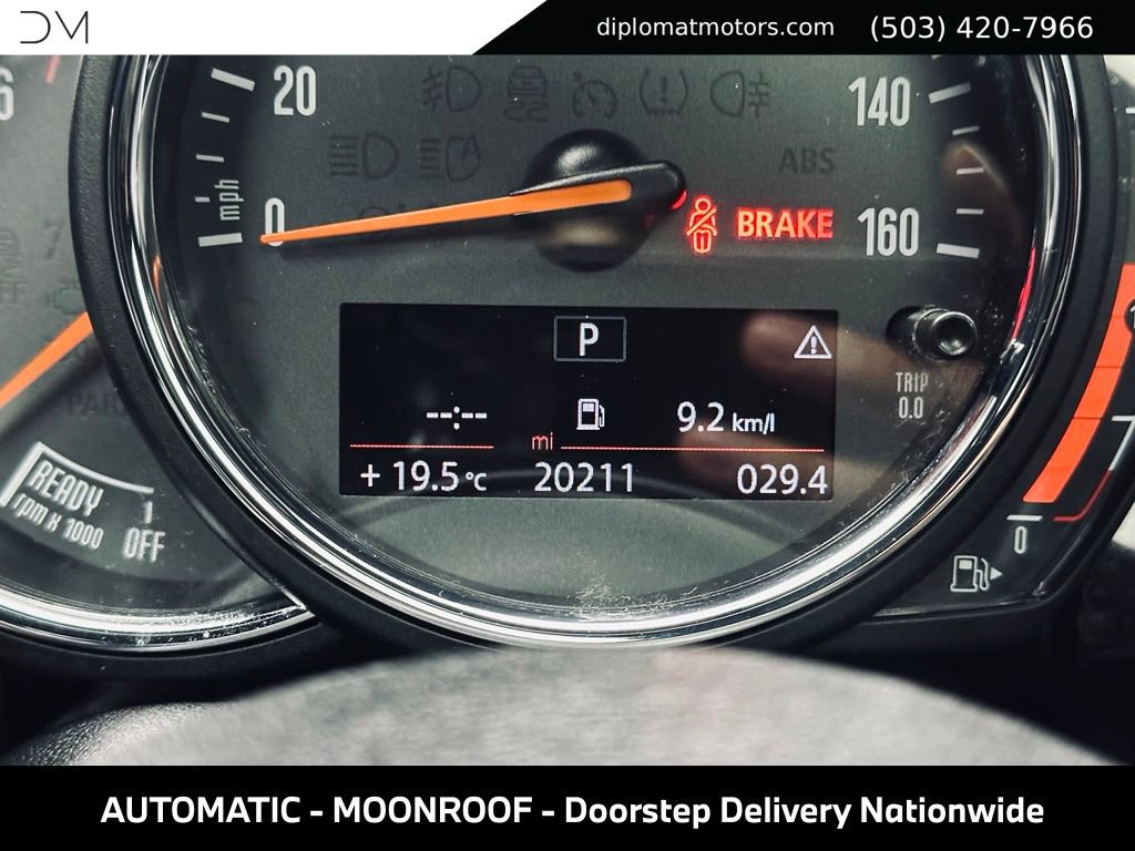Used 2019 MINI Cooper 4-Door Hardtop w/ Signature Upholstery Package FWD image 33