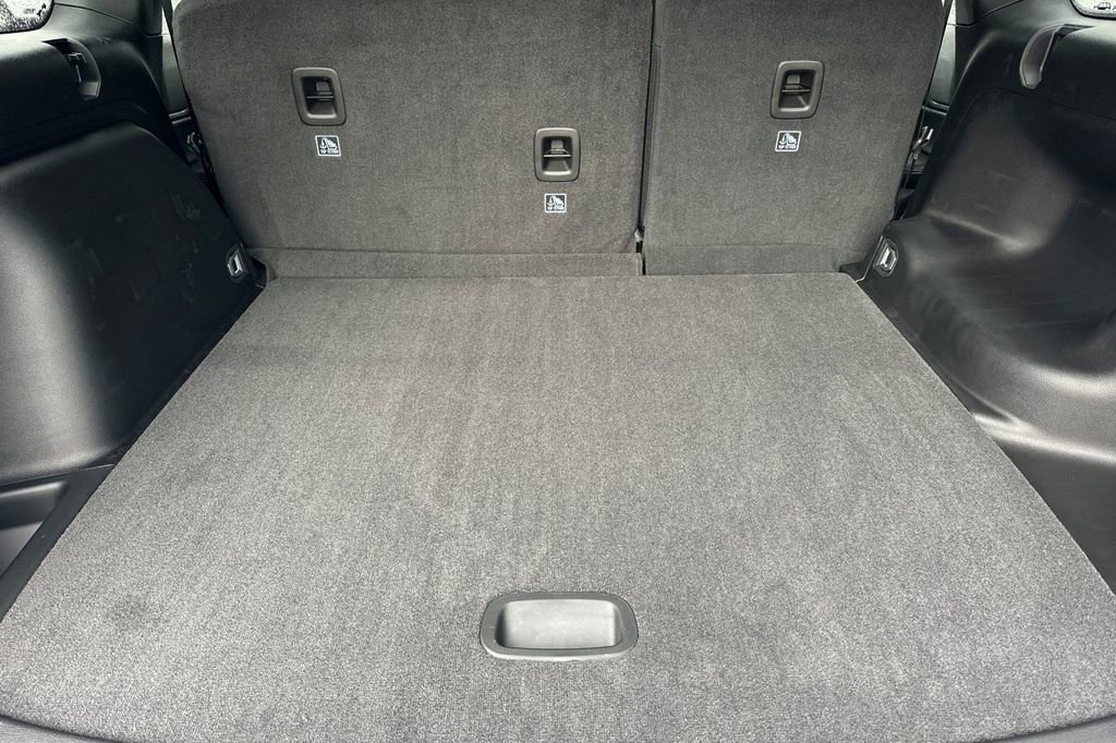 New 2025 Jeep Grand Cherokee Altitude image 15