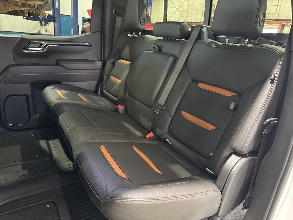 New 2026 GMC Sierra 1500 AT4 w/ Technology Package image 37