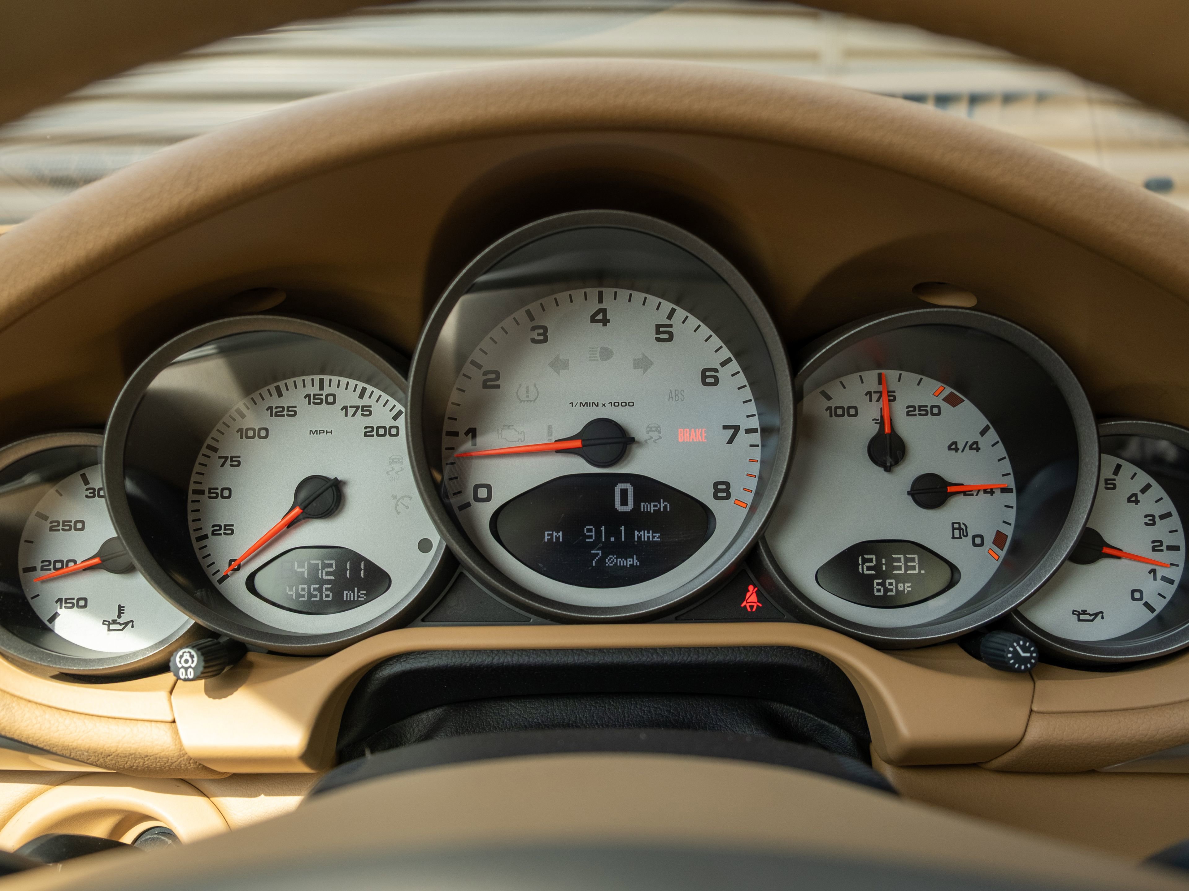 Used 2009 Porsche 911 Carrera S image 25