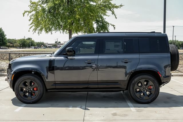 New 2026 Land Rover Defender 110 X AWD/4WD image 12