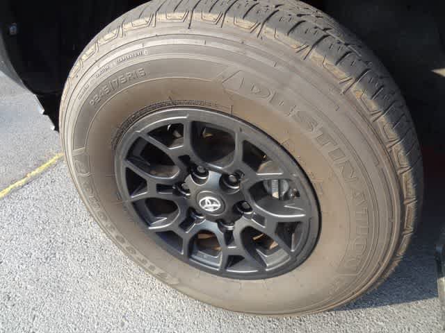 Used 2023 Toyota Tacoma SR5 w/ SX Package AWD/4WD image 18