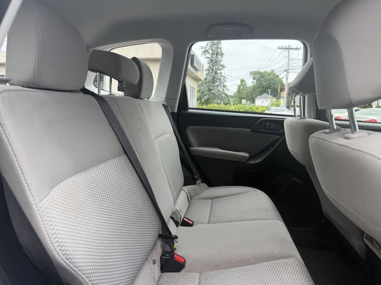 Used 2017 Subaru Forester 2.5i w/ Alloy Wheel Package AWD/4WD image 24